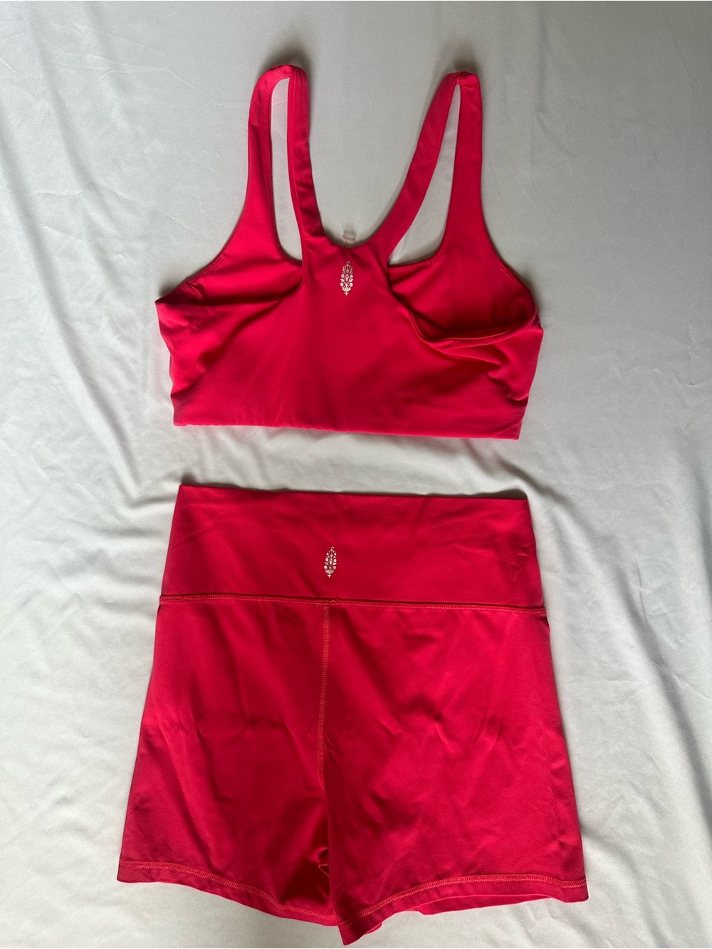 FP Movement Electric Sunset Sports Bra (M) & High-Waist Shorts (L) Set - Picture 2 of 5